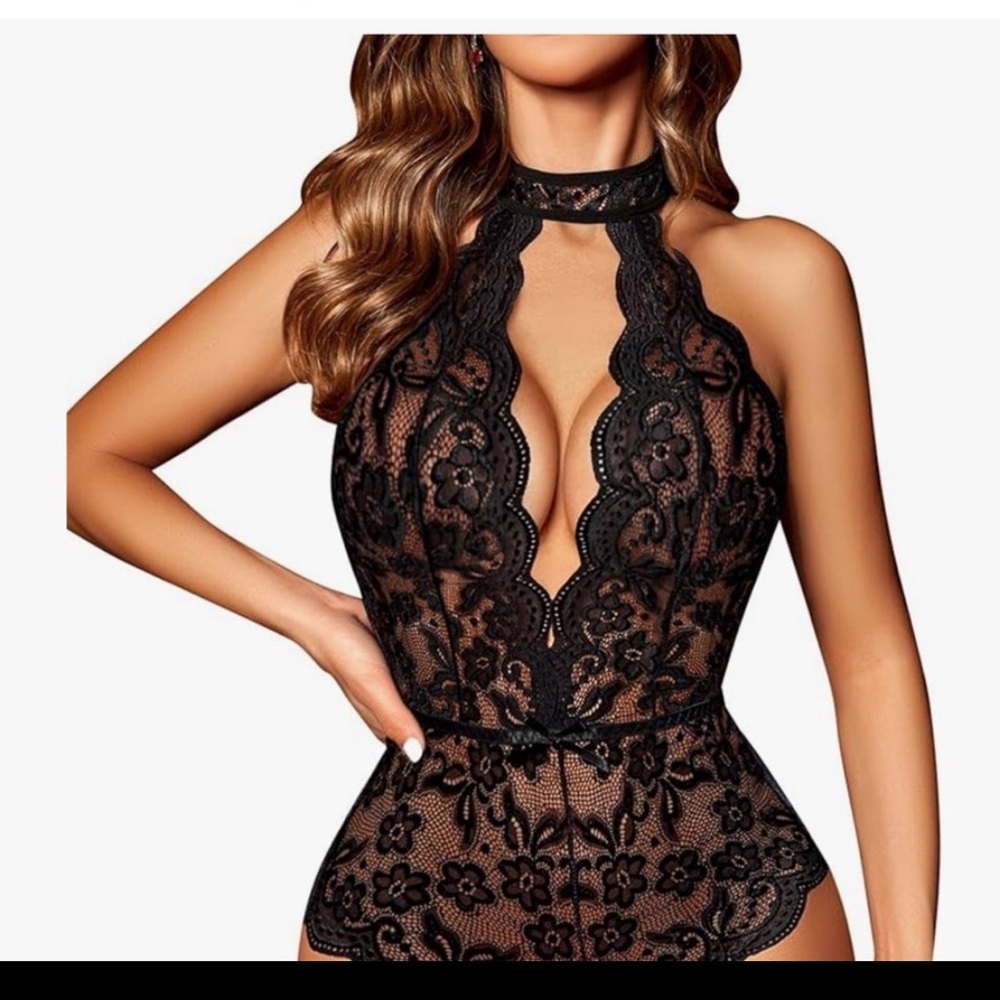 NWT Never worn Red Lace Halter Teddy Bodysuit - with Robe Women's Intimates
